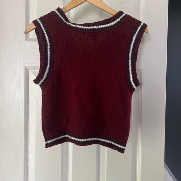 Rue21 Varsity Sweater Vest M Maroon Knit V Neck Preppy Y2K Academia Style - Picture 3 of 3